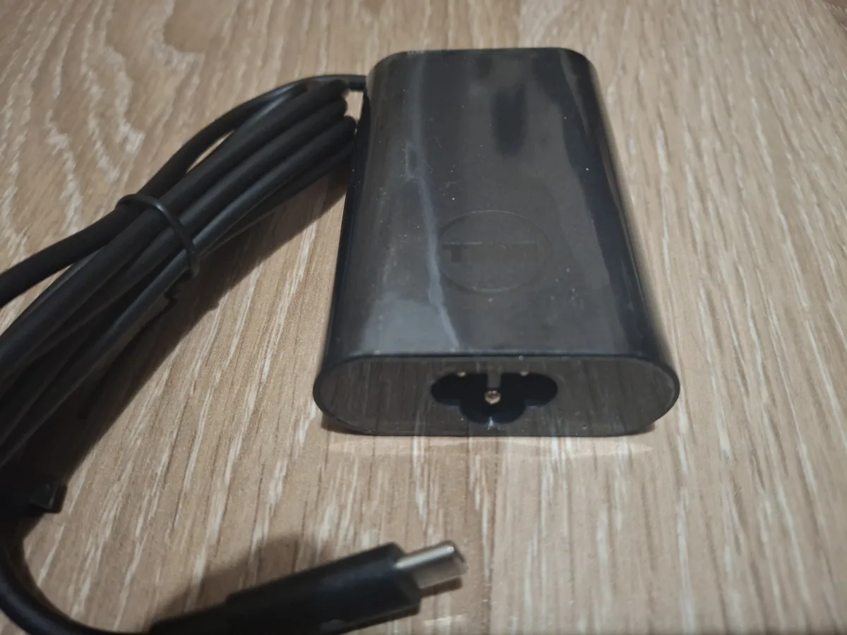 dell punjac type c usb-c 45w original novo